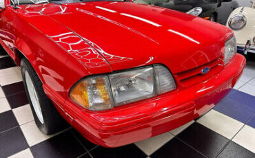 Ford-Mustang-Cabriolet-1992-4