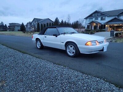 Ford-Mustang-Cabriolet-1993-4