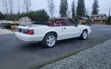 Ford-Mustang-Cabriolet-1993-8