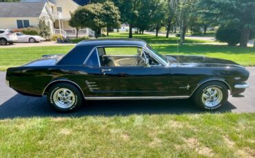 Ford-Mustang-Coupe-1965-5