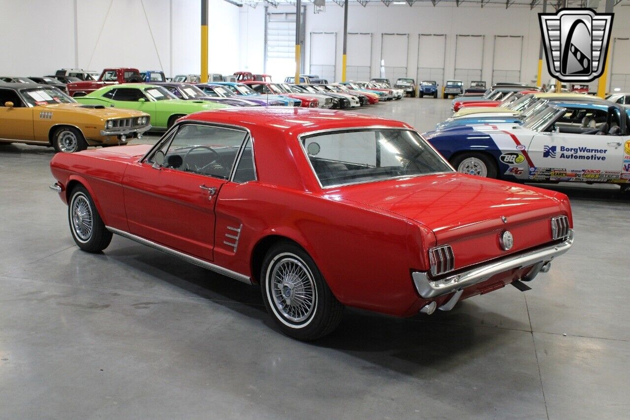 Ford-Mustang-Coupe-1966-10