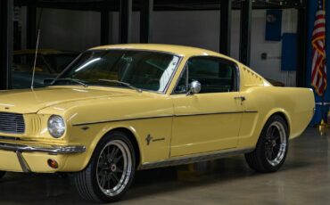 Ford-Mustang-Coupe-1966-8