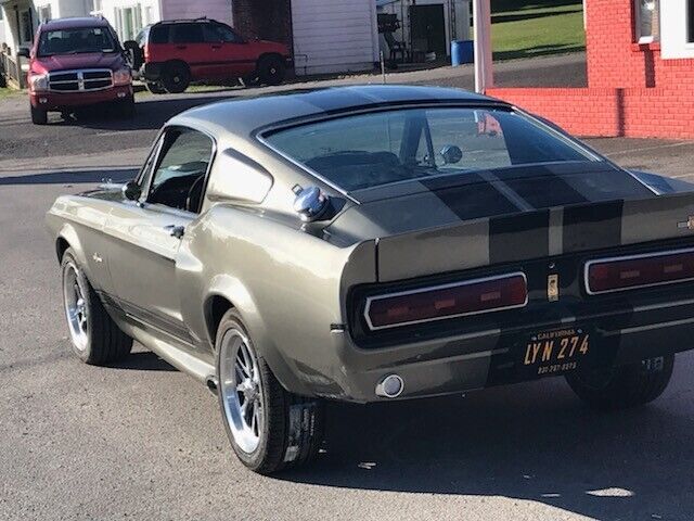 Ford-Mustang-Coupe-1968-13