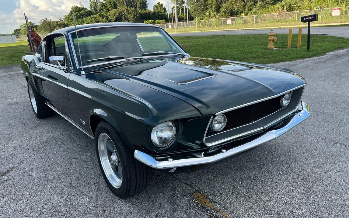 Ford-Mustang-Coupe-1968-19