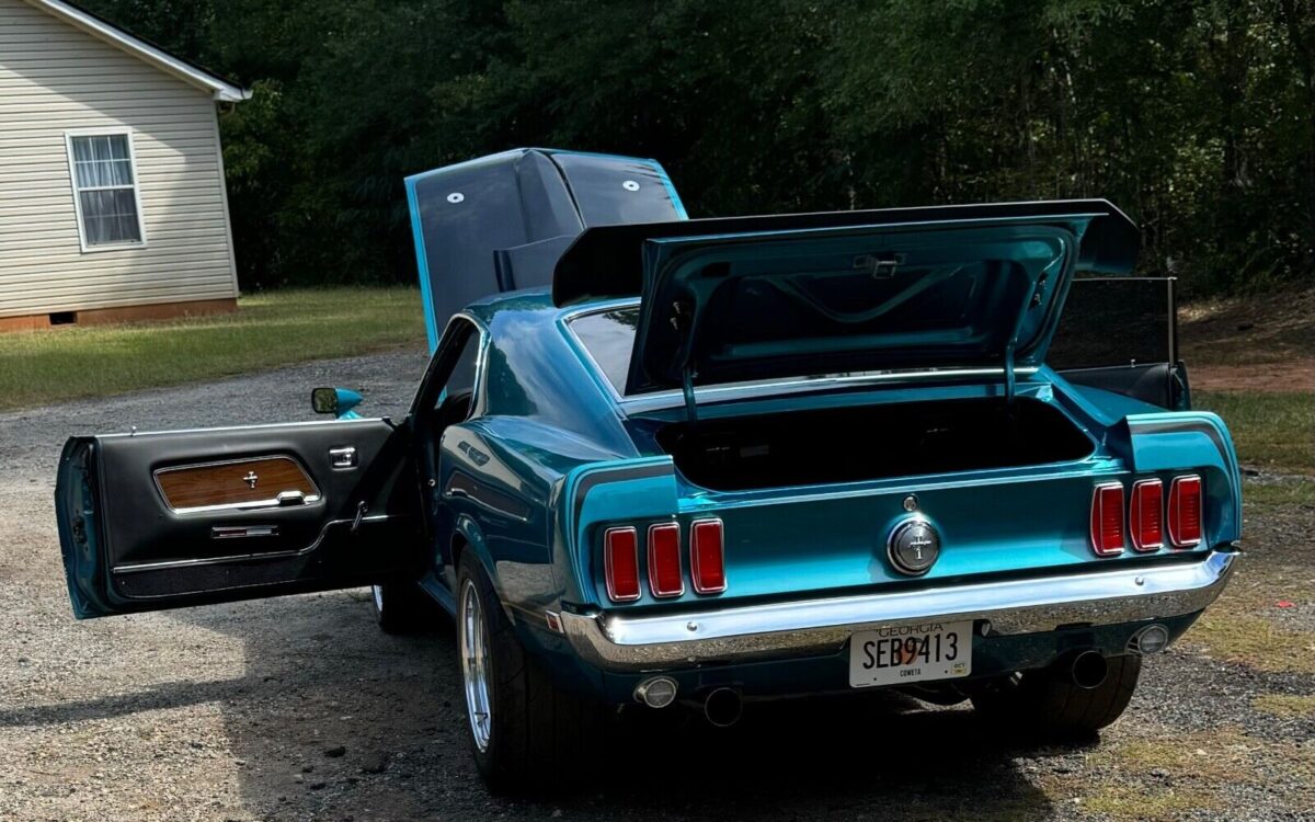 Ford-Mustang-Coupe-1969-17