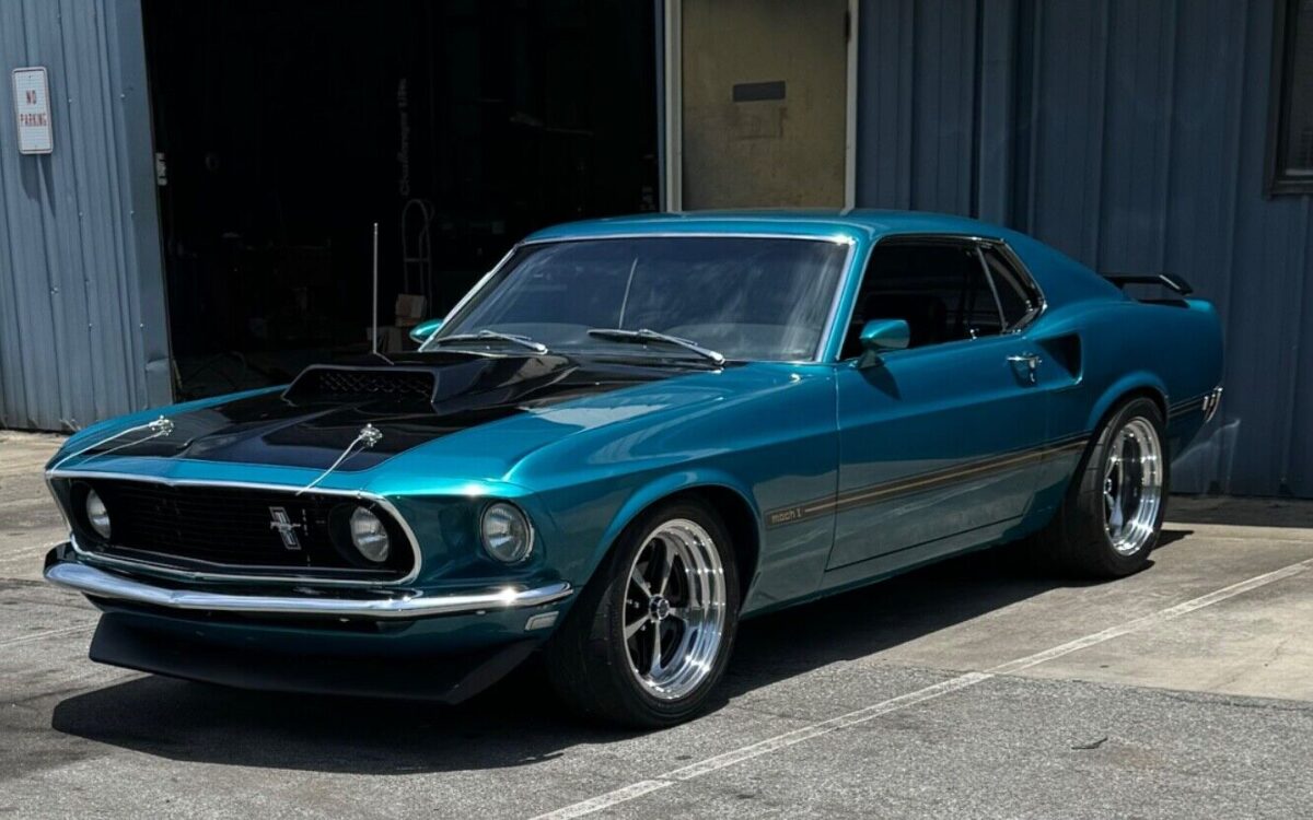 Ford-Mustang-Coupe-1969-9