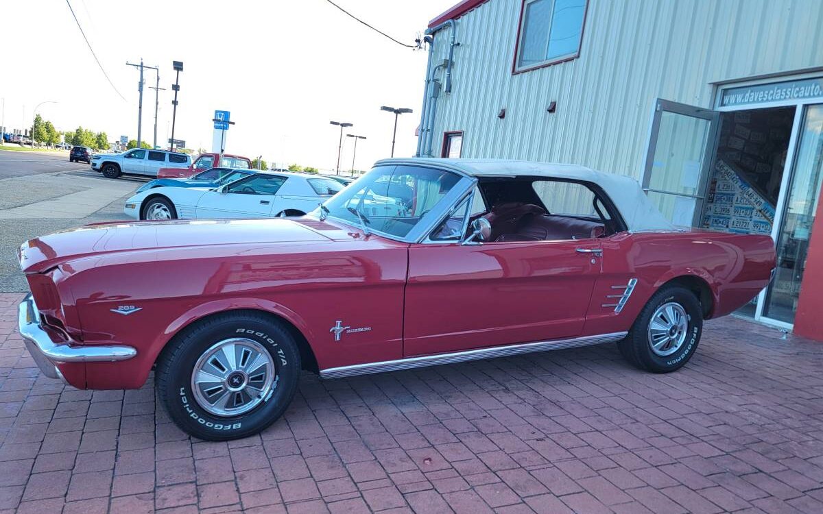 Ford-Mustang-convertible-1966-6