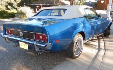 Ford-Mustang-convertible-1973-3