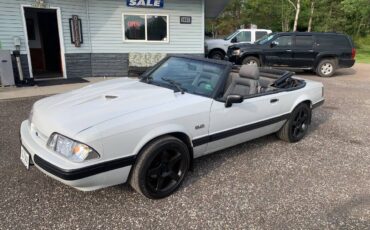 Ford-Mustang-convertible-1989