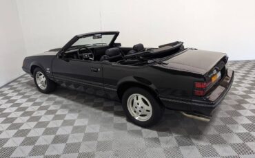 Ford-Mustang-glx-5.0-convertible-1983-7