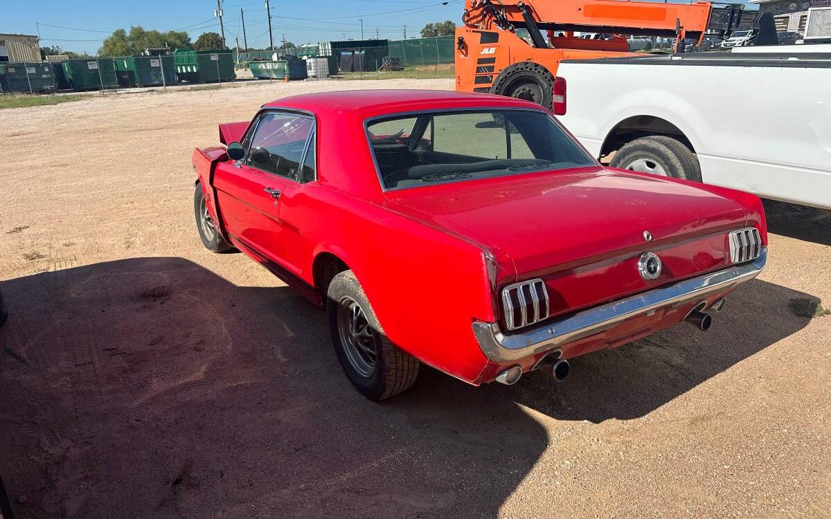 Ford-Mustang-gt-1965-1