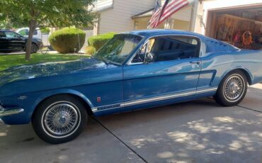 Ford-Mustang-gt-1966-4