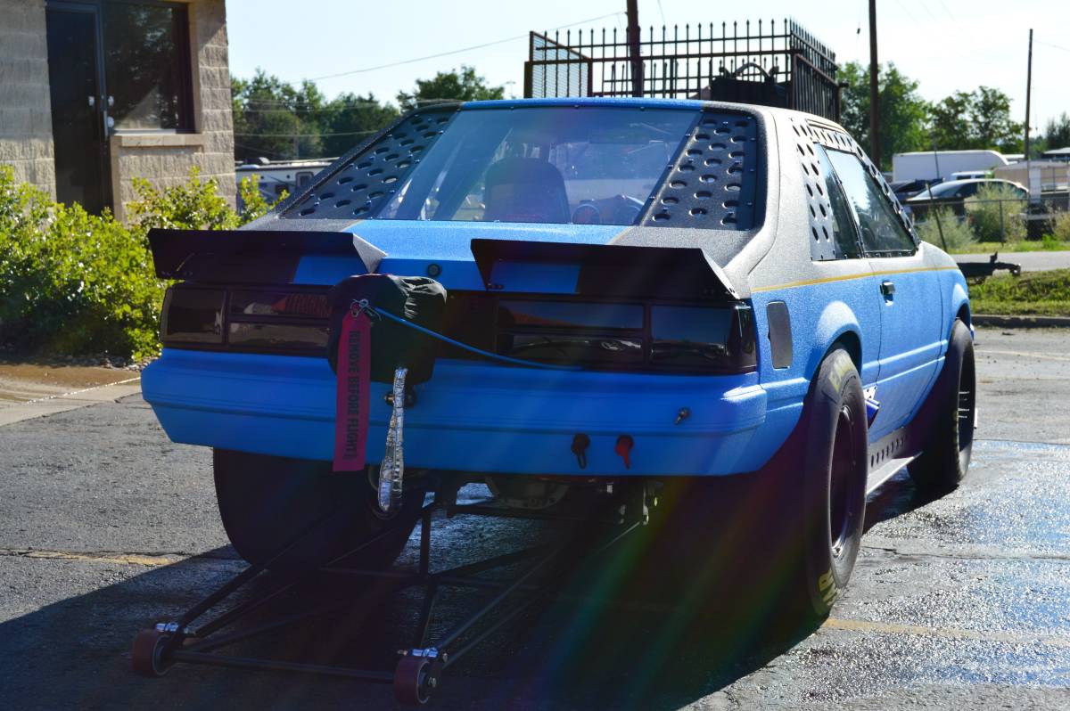 Ford-Mustang-gt-1986-2