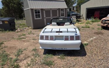 Ford-Mustang-gt-1990-5