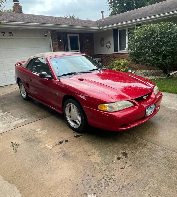 Ford-Mustang-gt-5.0-1994-6