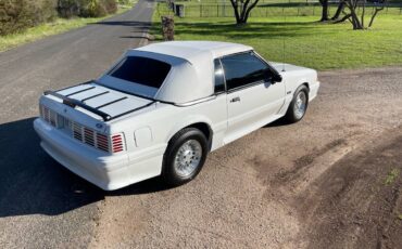 Ford-Mustang-gt-convertible-1989-1