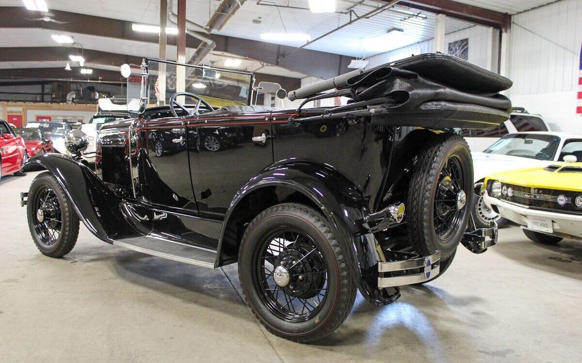 Ford-Phaeton-Cabriolet-1930-2