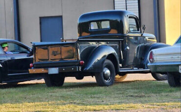 Ford-Pickup-Pickup-1946-5