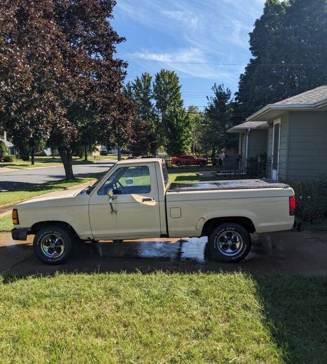 Ford-Ranger-1989-16