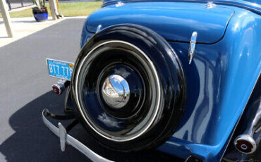 Ford-Sedan-Cabriolet-1936-10