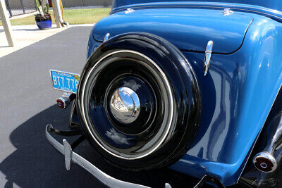 Ford-Sedan-Cabriolet-1936-10