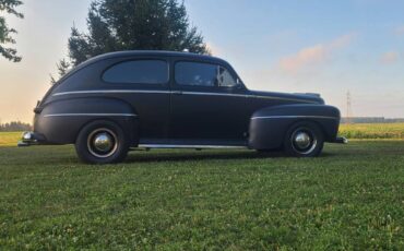 Ford-Sedan-electric-1948-11