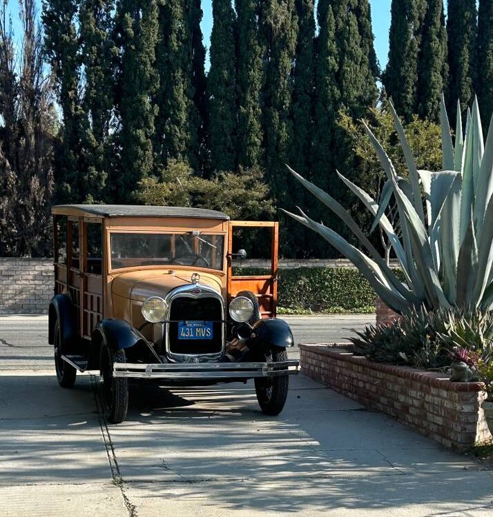 Ford-Station-wagon-woodie-1929-2