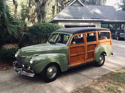 Ford-Super-Deluxe-Station-Wagon-Break-1941-3