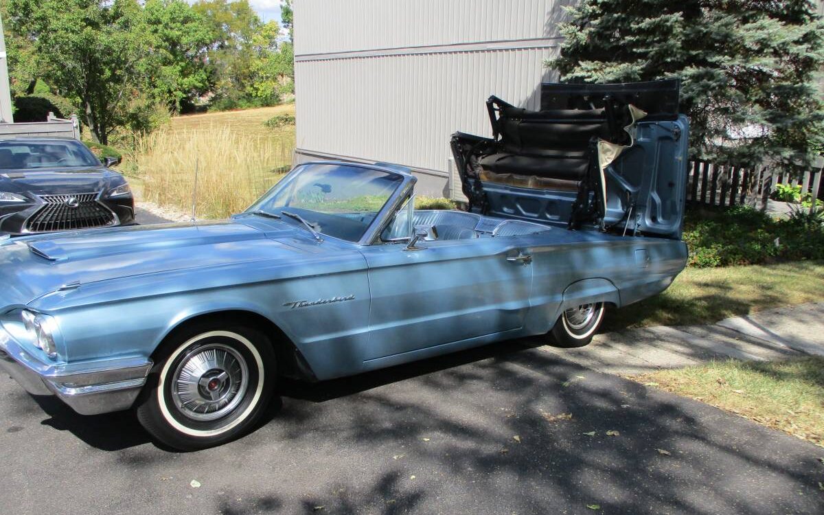 Ford-Thunderbird-convertible-1964-10