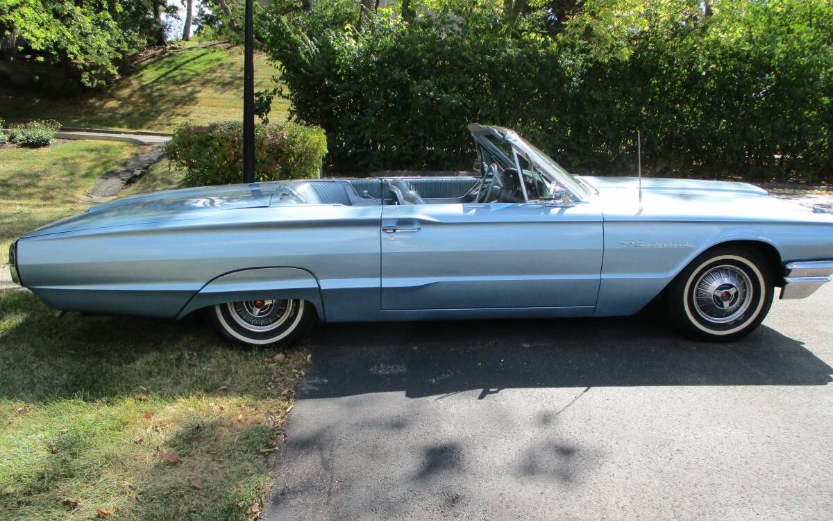 Ford-Thunderbird-convertible-1964-17