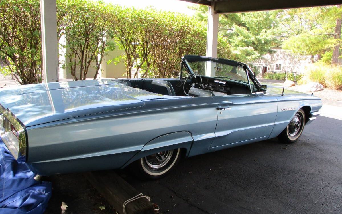 Ford-Thunderbird-convertible-1964-3