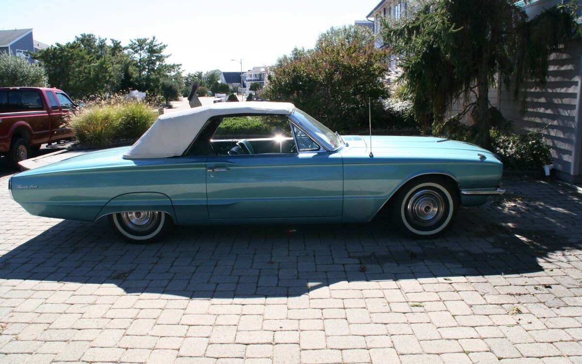 Ford-Thunderbird-convertible-1966-1