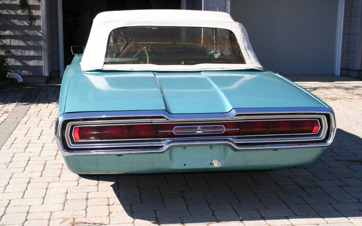 Ford-Thunderbird-convertible-1966-3