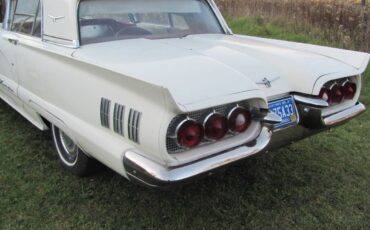 Ford-Thunderbird-coupe-1960-3