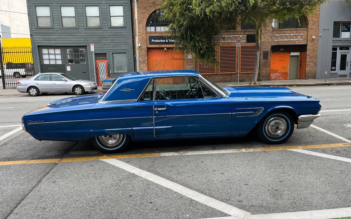 Ford-Thunderbird-coupe-1965-6