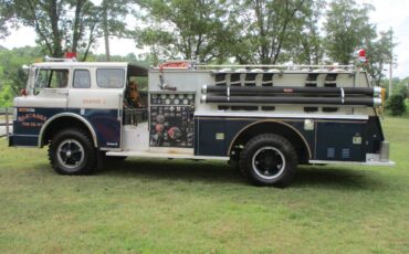 Ford-pierce-fire-truck-1973