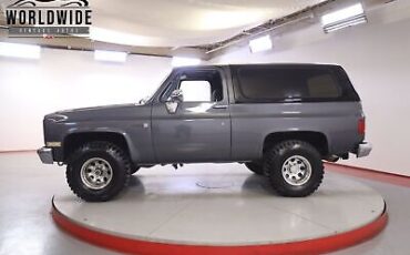 GMC-Jimmy-Blazer-4X4-1986-1