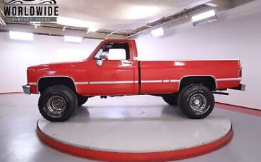 GMC-SIERRA-CLASSIC-2500-1983-2