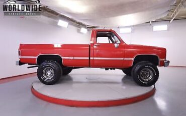 GMC-SIERRA-CLASSIC-2500-1983-3