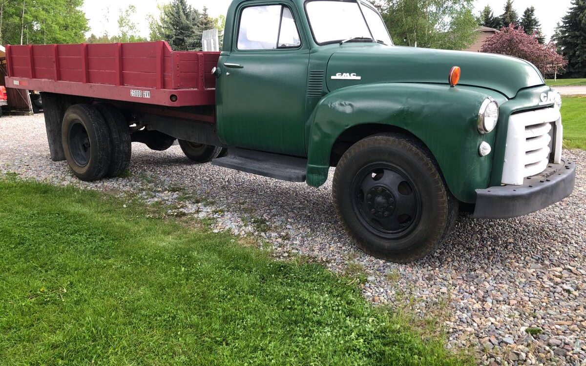 Gmc-1-12-ton-1952-2