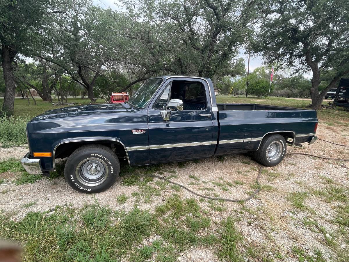 Gmc-Sierra-1500-1982-4