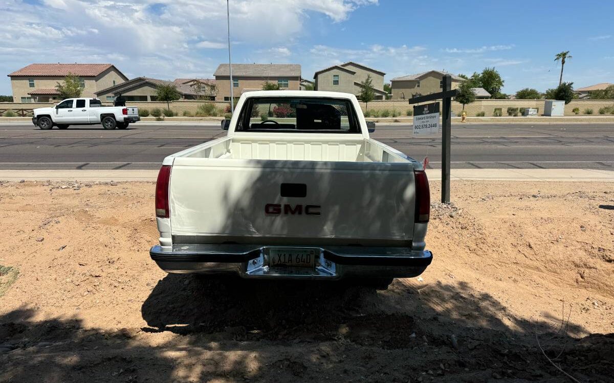 Gmc-Sierra-1988-4