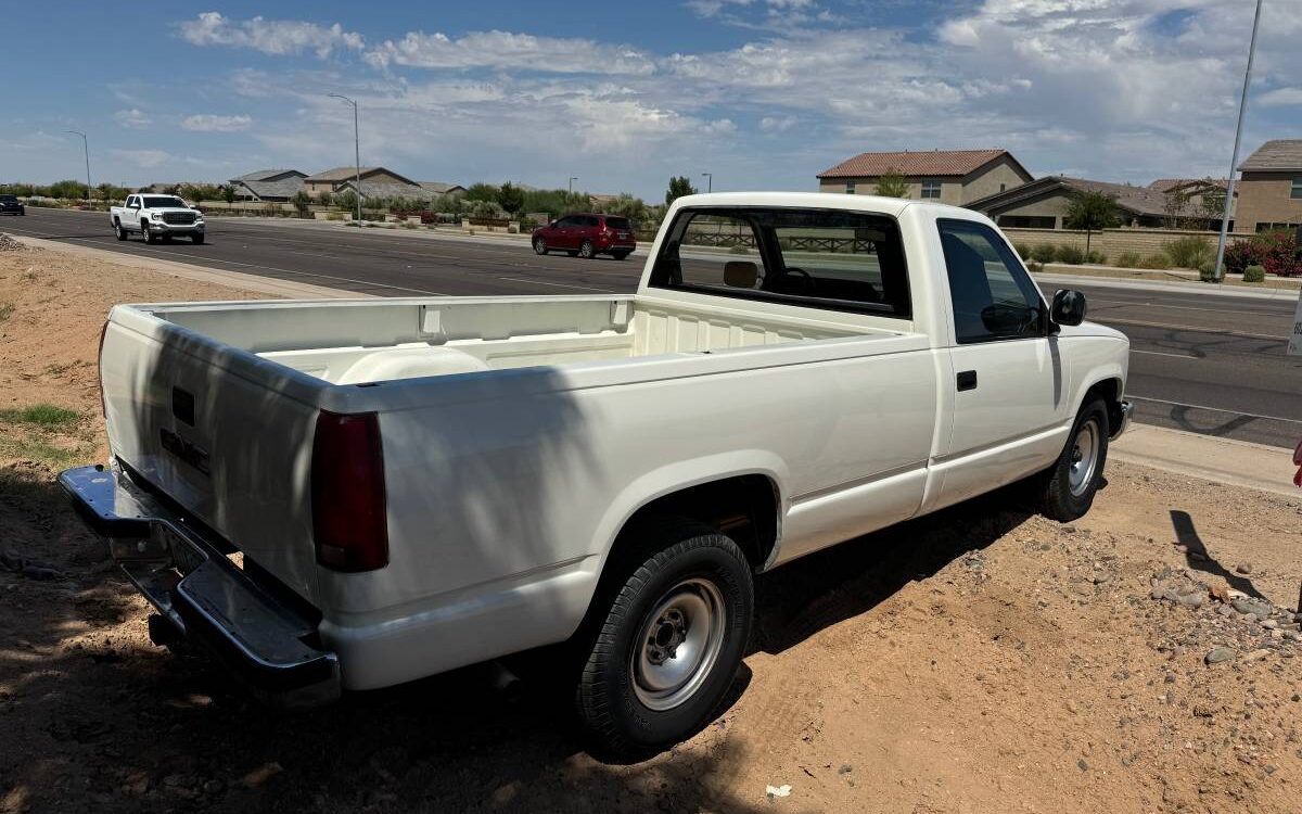 Gmc-Sierra-1988-5