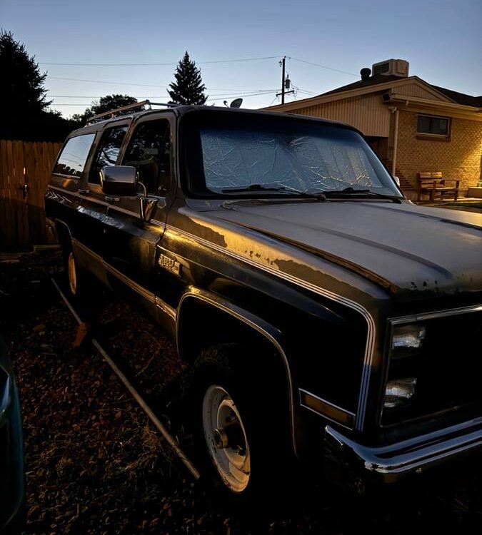 Gmc-Suburban-2500-1987-2