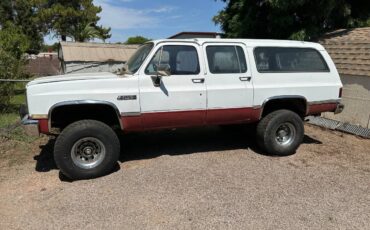 Gmc-Suburban-2500-4x4-sierra-classic-1984-1