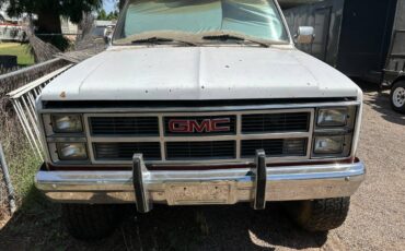 Gmc-Suburban-2500-4x4-sierra-classic-1984-2