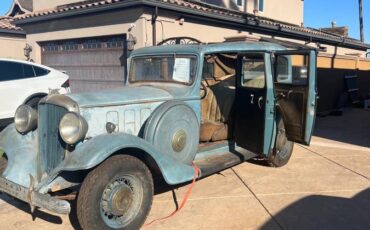 Hudson-Essex-terraplane-kt8-deluxe-1933-2