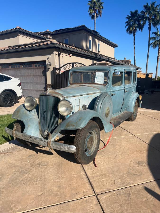 Hudson-Essex-terraplane-kt8-deluxe-1933