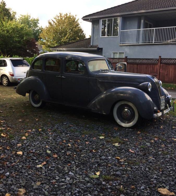 Hudson-Terraplane-1937-3