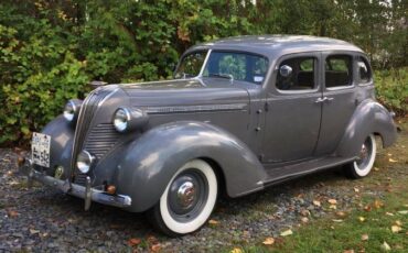 Hudson-Terraplane-1937-6